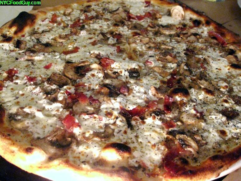 Gnocco's Tartufata Pizza - NYCFoodGuy.com