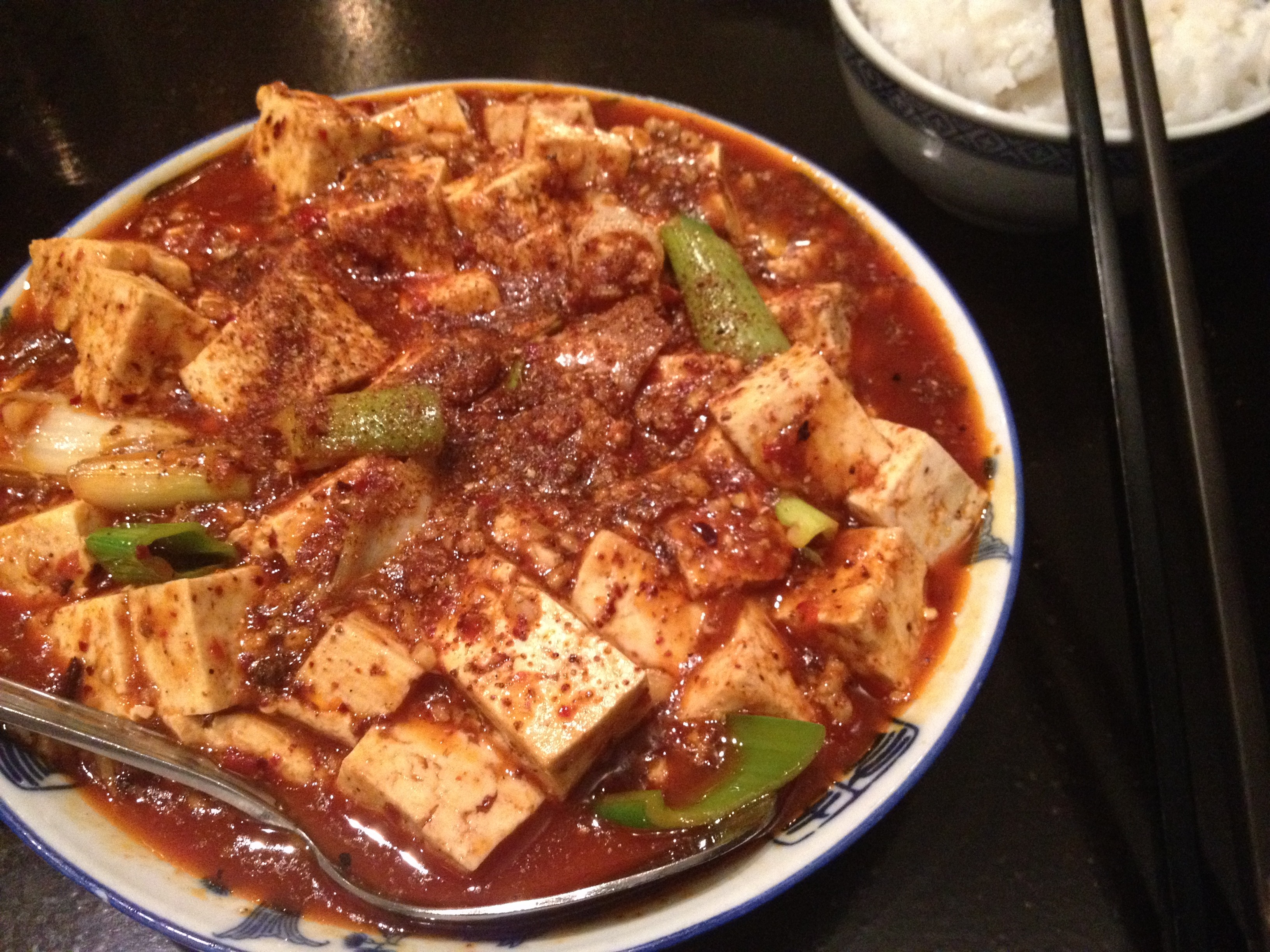 Midtown Chinese Szechuan Mapo Tofu Chengdu Pork Wontons At Cafe 
